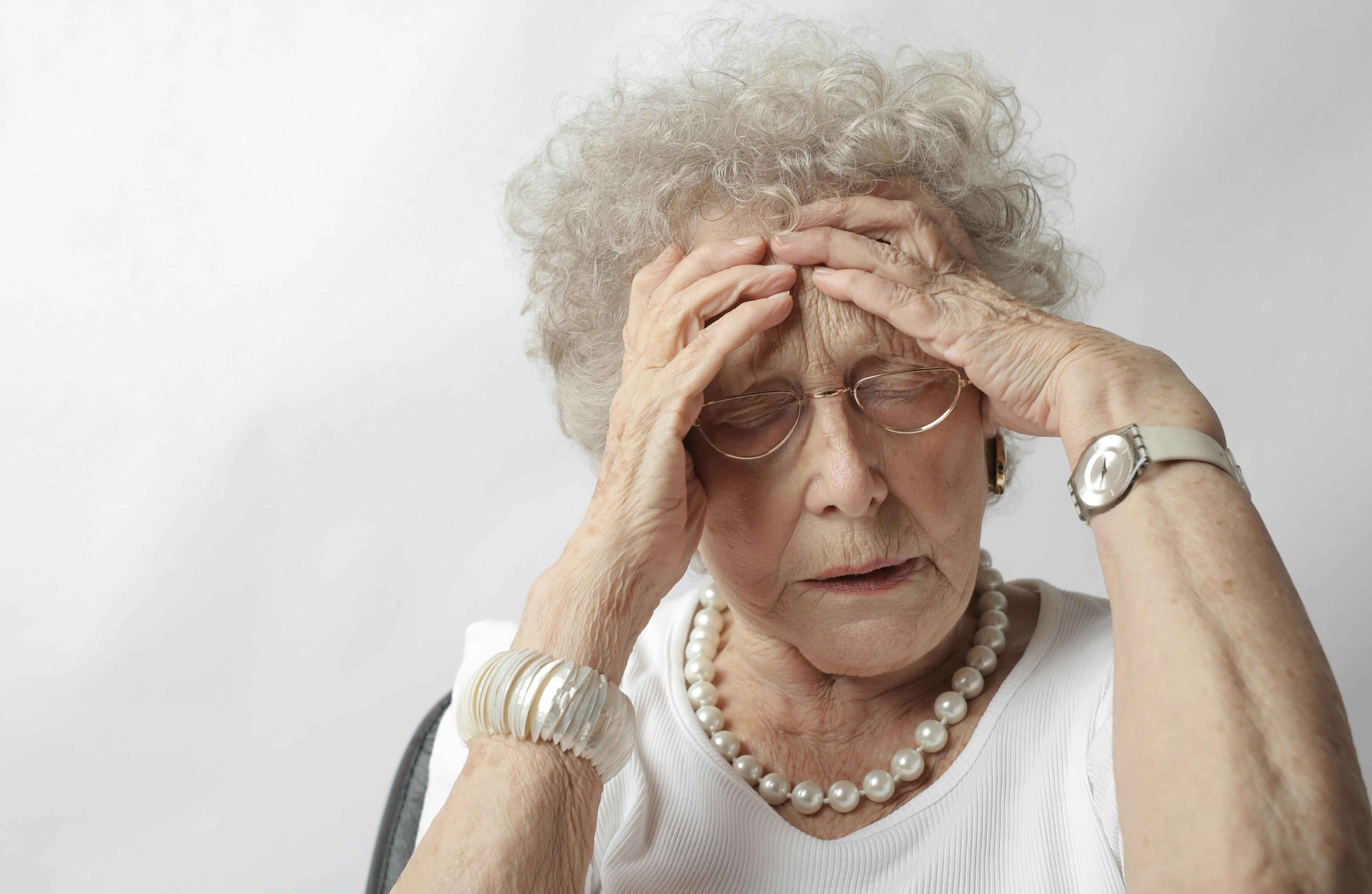 Reclaim Brain Health: Expert Advice for Alzheimer’s Patients and Their Families - ZenWave Precision 40Hz