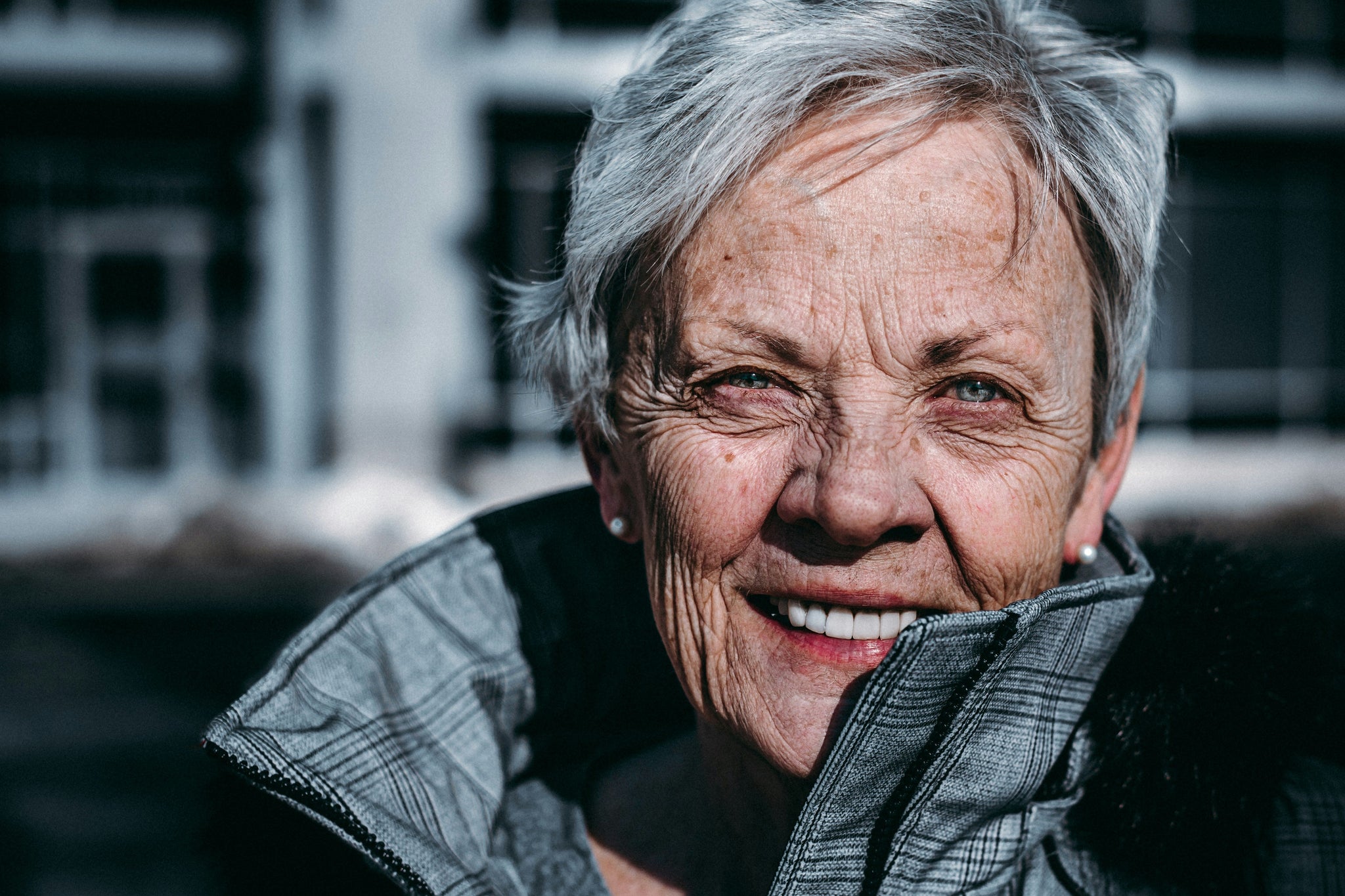 What Stage Is Paranoia in Dementia? - ZenWave Precision 40Hz
