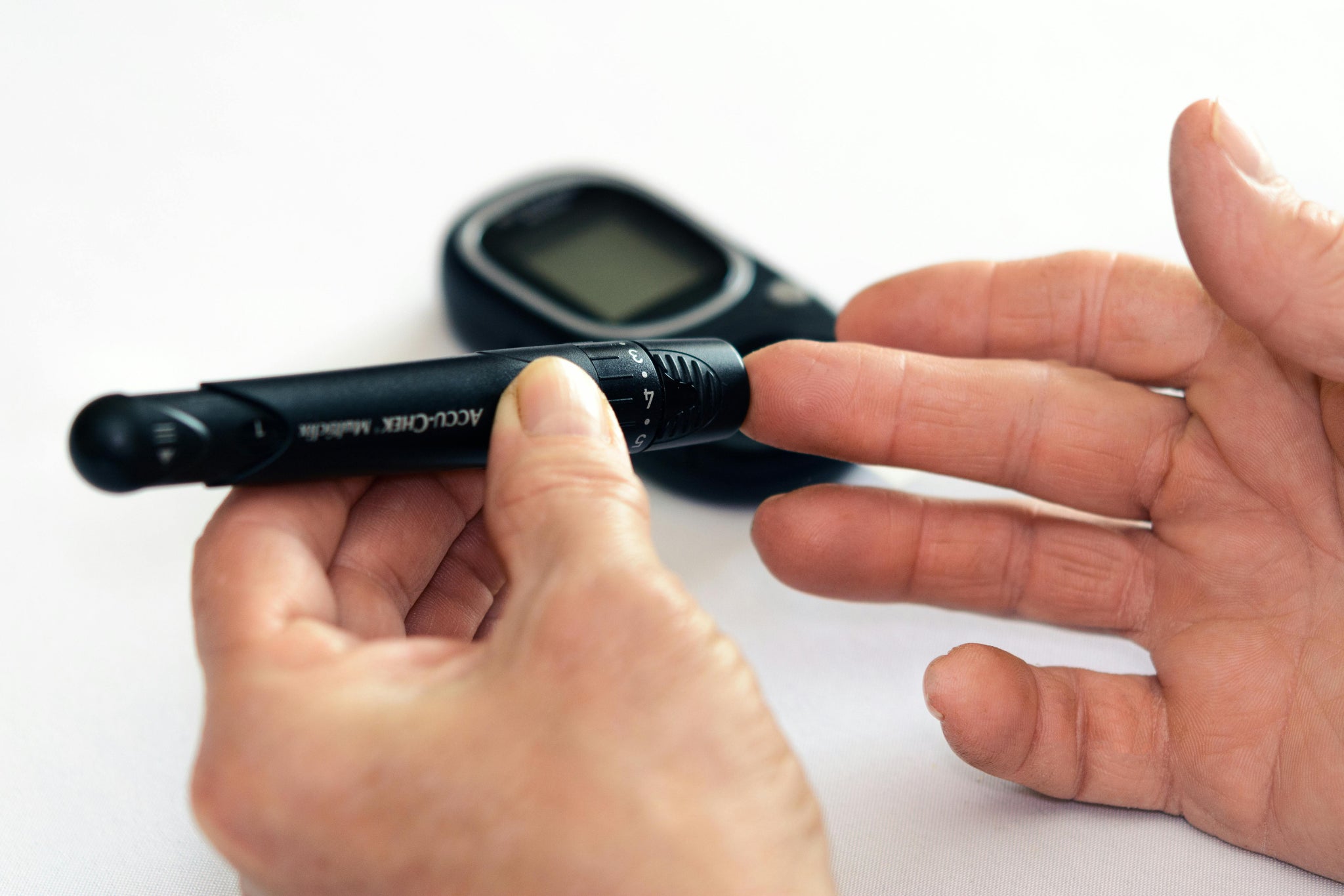 Insulin Resistance and Dementia: Uncovering the Mystery of “Type 3 Diabetes” and How to Protect Your Brain